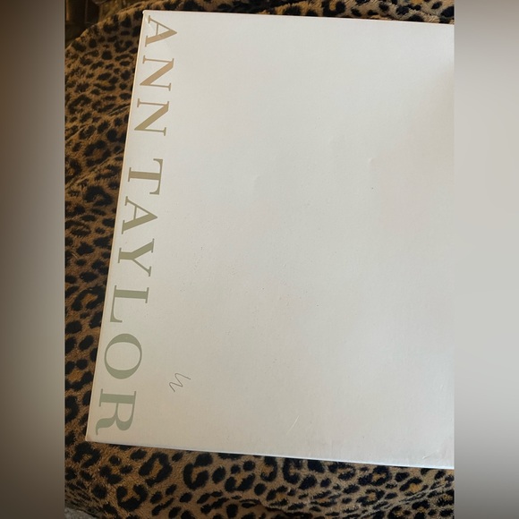 Ann Taylor burgundy buckle high heels—never worn 👀 - Picture 8 of 8